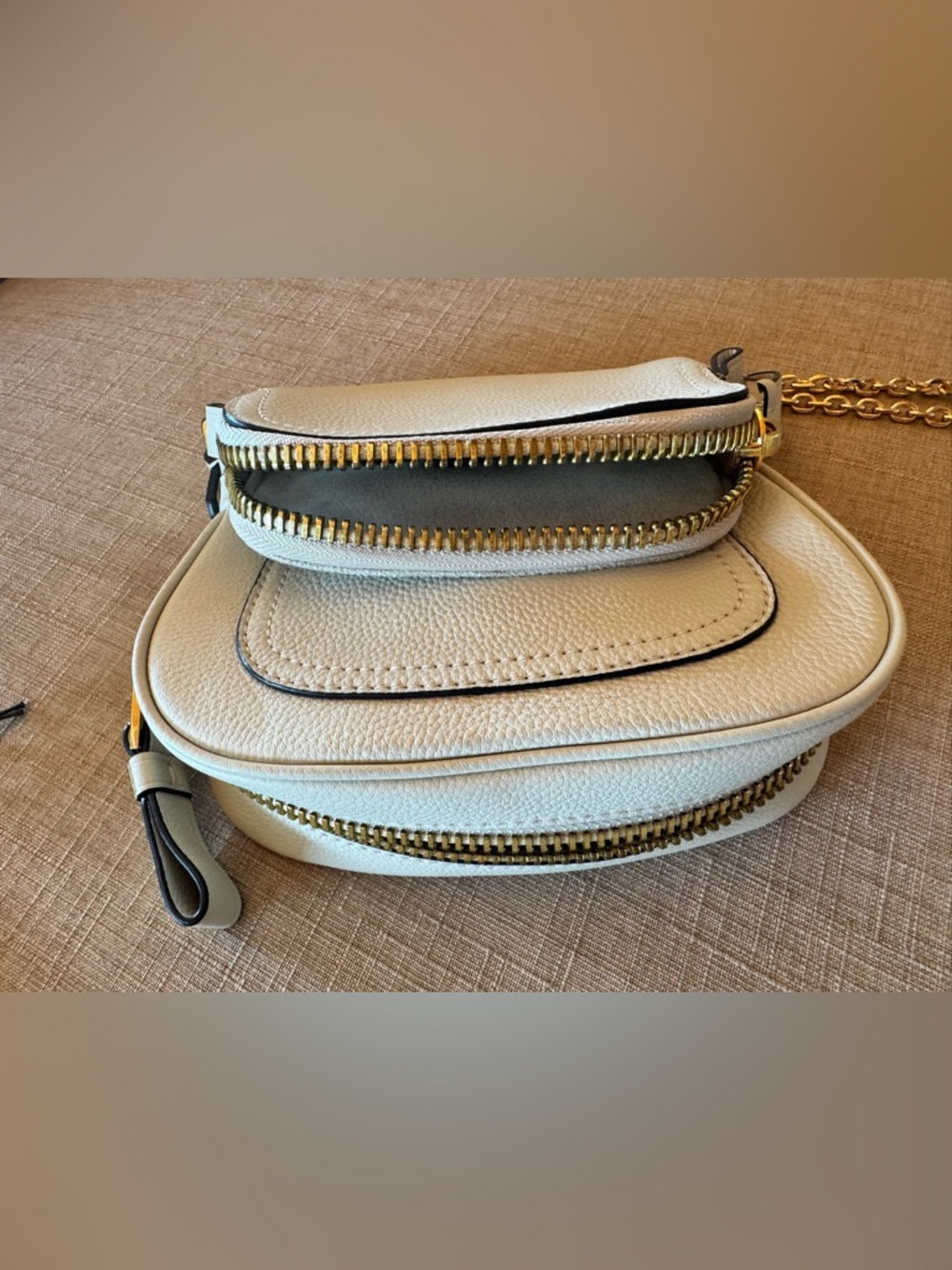 Authentic Tom Ford Mini Jennifer - Picture 3 of 15